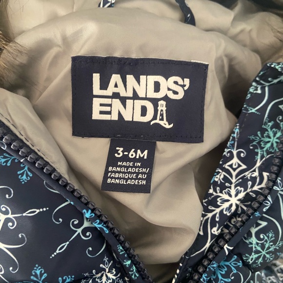 Land’s End 3-6 months Baby Bunting Snowsuit removable faux fur hood * worn once - Picture 14 of 14